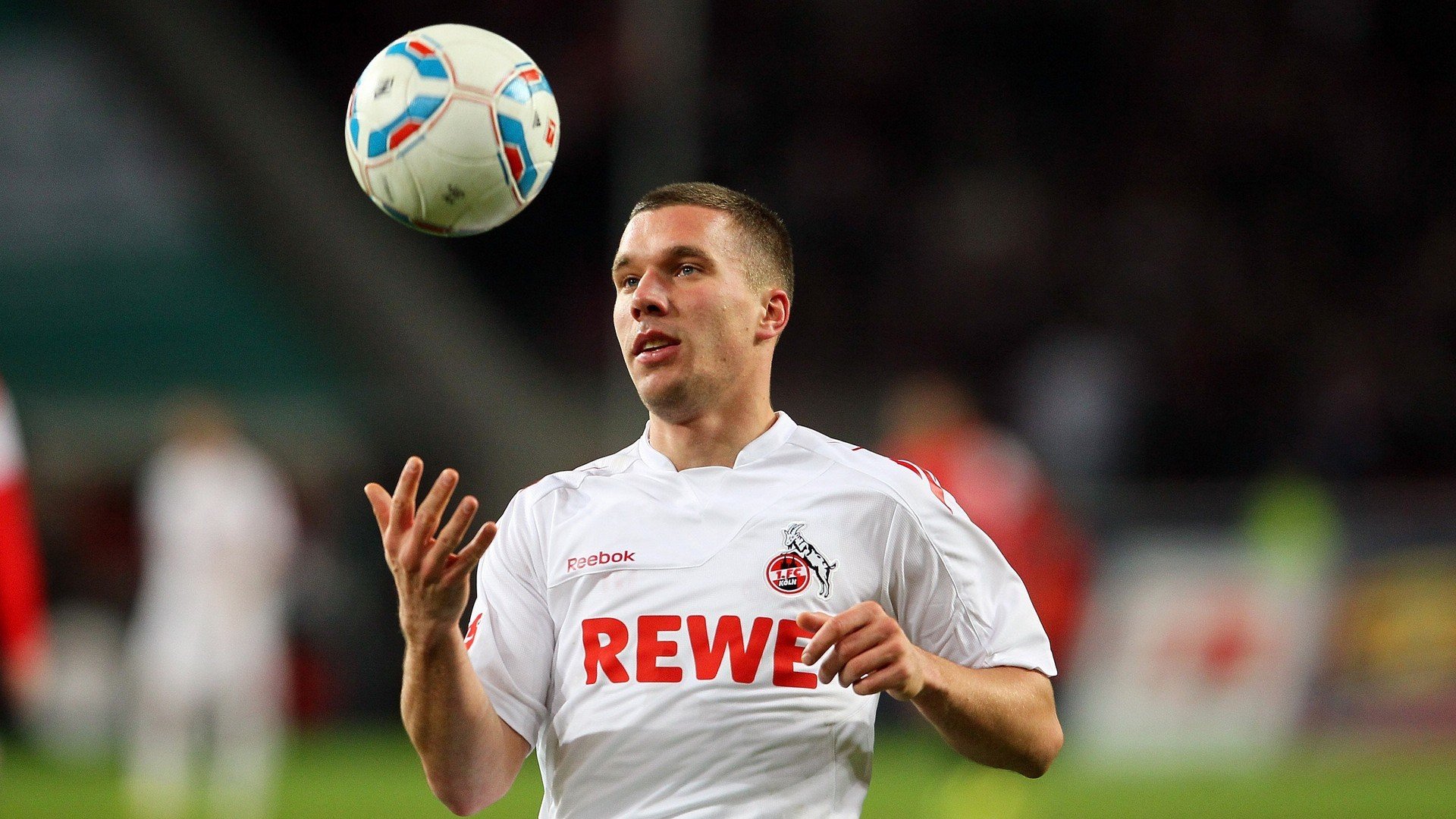 开云官方网页登录-《电竞选手身体管理:运动医学的重要性》,电竞选手健身